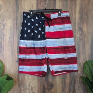 US Apparel Men's Stars and Stripes Patriotic Swim Trunks L          C508